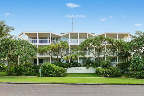 4 2 Selene Street Sunrise Beach - Grafton Accommodation 1