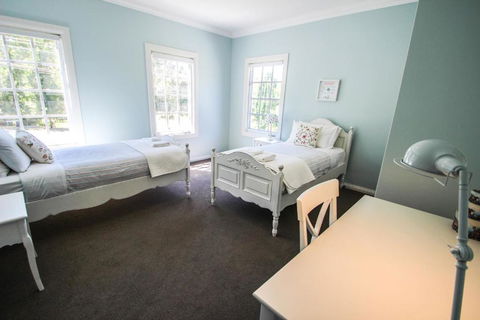 Arlington - Grafton Accommodation 3