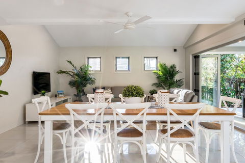 A PERFECT STAY - Byron Beach Style - Grafton Accommodation 5