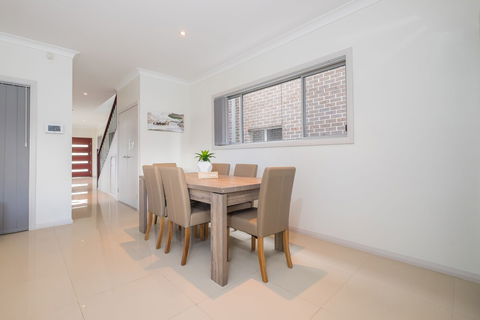 Auspan Guest House - Grafton Accommodation 4