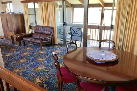 BeachFront Busselton - Grafton Accommodation 2