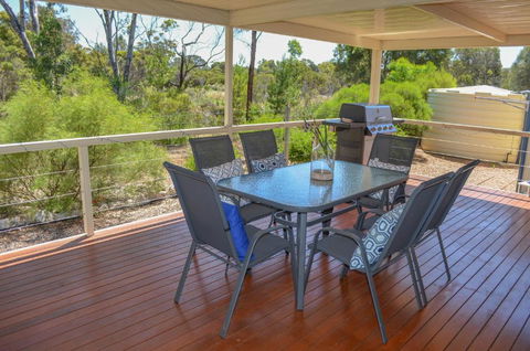 Lords Retreat - Grafton Accommodation 2
