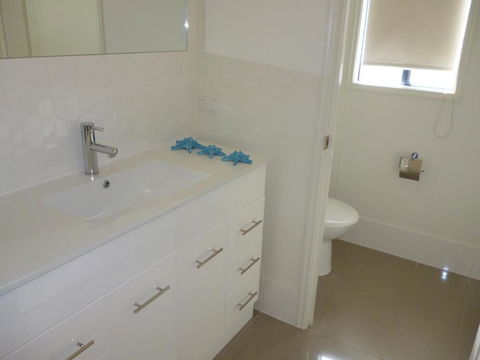 Lords Retreat - Grafton Accommodation 6