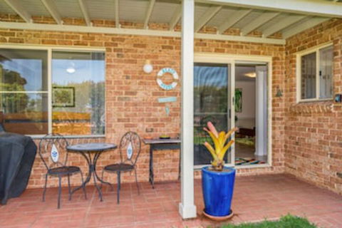 Chez Boulders - Grafton Accommodation 0
