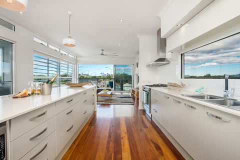 A PERFECT STAY - Bluewater House - Grafton Accommodation 6