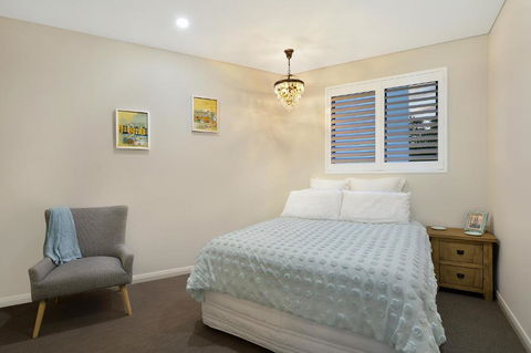 Belle Vue Penthouse At Black Beach - Grafton Accommodation 4