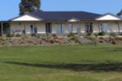 Nyora Lodge B & B - Grafton Accommodation 0
