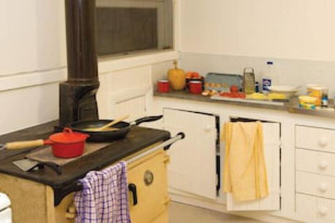 Inverary Homestead - Grafton Accommodation 5