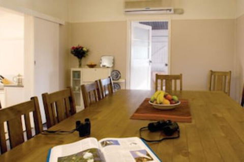 Inverary Homestead - Grafton Accommodation 1
