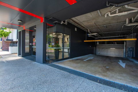 Magnum Serviced Apartments - Grafton Accommodation 2