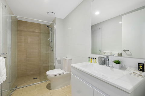 Astra Apartments Newcastle West - Grafton Accommodation 0