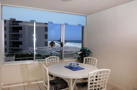 Anglesea Beachfront Court Holiday Units - Grafton Accommodation 5