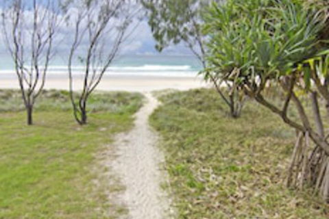 Sentosa At Tugun Beachfront Holiday Home - Grafton Accommodation 3