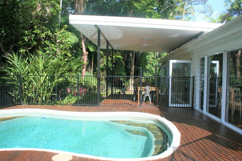 Atoll Close Port Douglas Holiday House - Grafton Accommodation 1