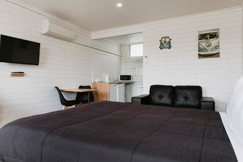 Anchor Wheel Motel - Grafton Accommodation 3