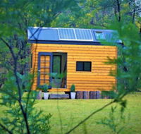 Christopher Tiny House - Grafton Accommodation
