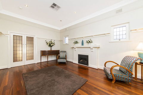 Inner Western Suburbs Retreat - Grafton Accommodation 5