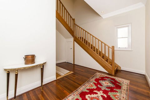 Inner Western Suburbs Retreat - Grafton Accommodation 3