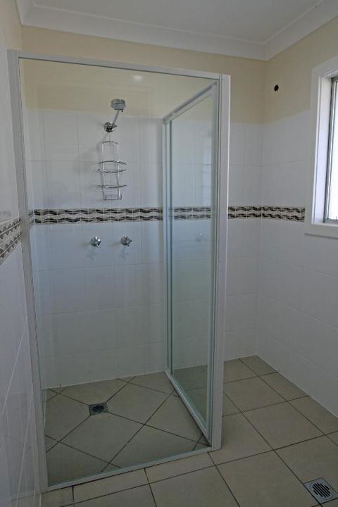 Unbeatable Waterfront Location - Grafton Accommodation 5