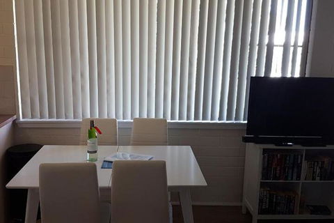 Unit 2 Breakaway Lodge - Grafton Accommodation 4