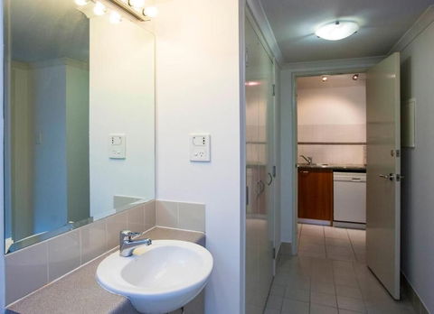 Perth City Retreat - Grafton Accommodation 1