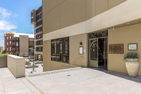 Astra Apartments Newcastle East - Grafton Accommodation 0