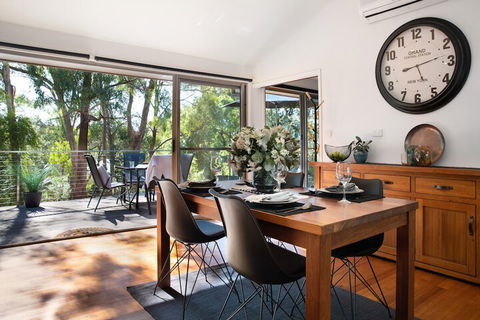 Ahimsa Hepburn - Grafton Accommodation 6