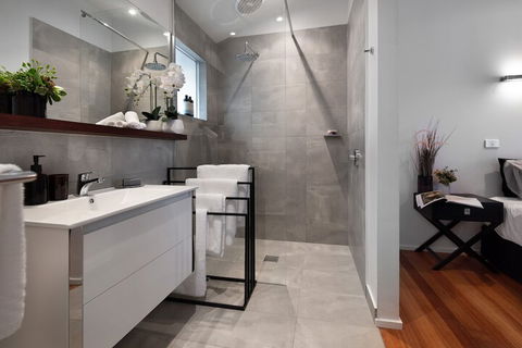 Ahimsa Hepburn - Grafton Accommodation 7