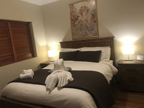 Atina Rocks Country Homestead - Grafton Accommodation 5