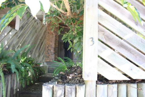 Coastal Retreat Unit 3 - Grafton Accommodation 2