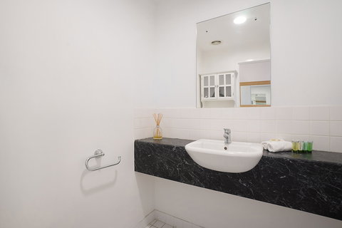Beau Monde Apartments Newcastle - Boulevard Apartments - Grafton Accommodation 3