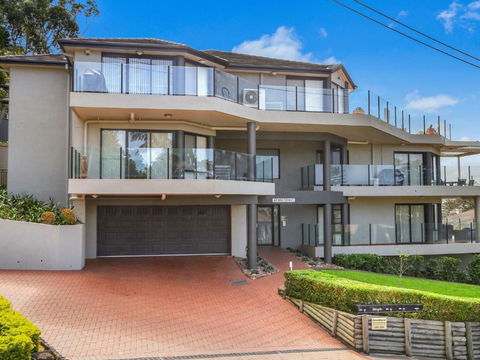 Ash Sienna 2 / 49 Ash Street Terrigal - Grafton Accommodation 1