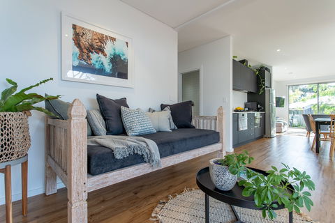 Yallingup Beach Home - Grafton Accommodation 2