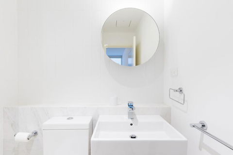Amazing Location 1BR Apartment In Melbourne CBD - Grafton Accommodation 3