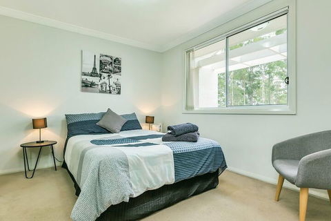 An Ideal Wine Country Getaway Villa - Grafton Accommodation 5