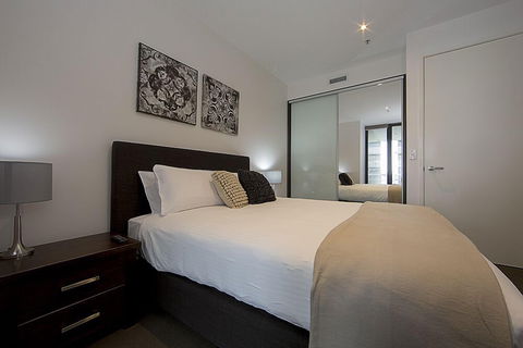 Accommodate Canberra - Manhattan - Grafton Accommodation 0