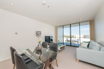 Accommodate Canberra - Manhattan - Grafton Accommodation 3
