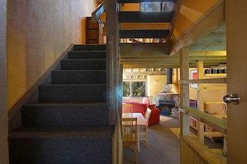 Huggins - Grafton Accommodation 0