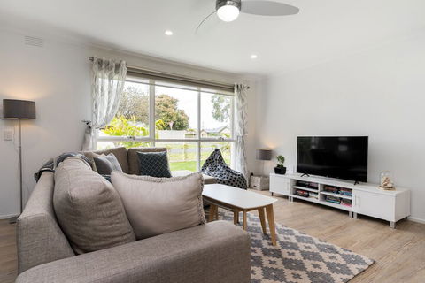 Xanadu Shores - Grafton Accommodation 2