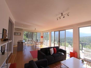 Stirling View - Grafton Accommodation 6