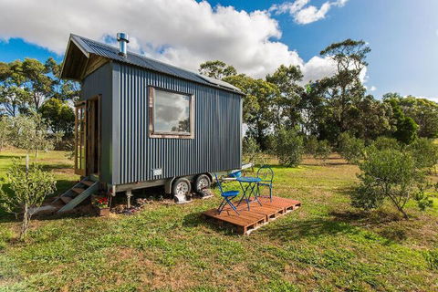 Live Big In The Gurdies Tiny House With A View - Grafton Accommodation 1