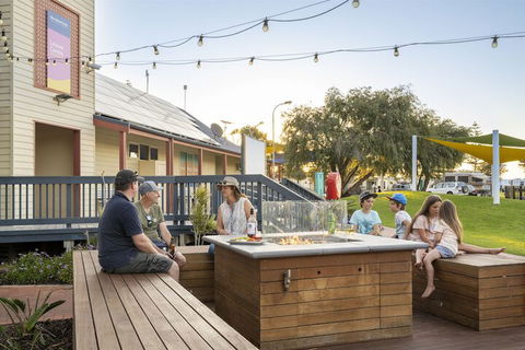 Big4 West Beach Parks - Grafton Accommodation 4