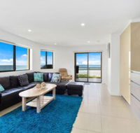 Shoreline Nine Penthouse With Ocean Views - Grafton Accommodation
