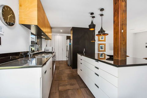 CABARITA BEACH HOUSE 53 - Grafton Accommodation 3