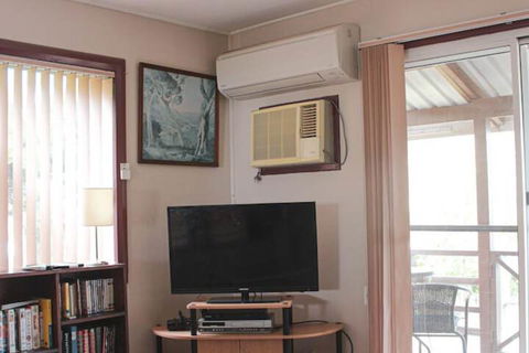 Pether Cottage - Talbingo NSW - Grafton Accommodation 1