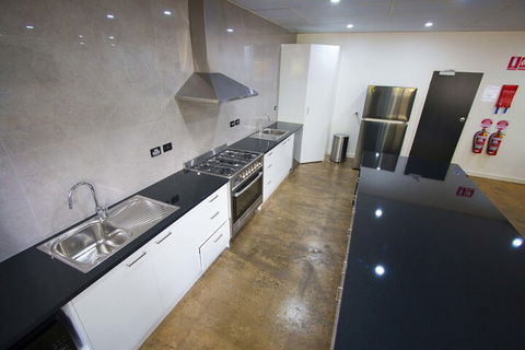 The Bunkhouse - Grafton Accommodation 2