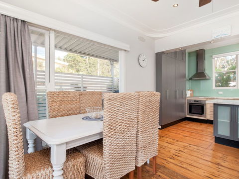 Sandy Point Road 6 Mermaids Rest - Grafton Accommodation 3