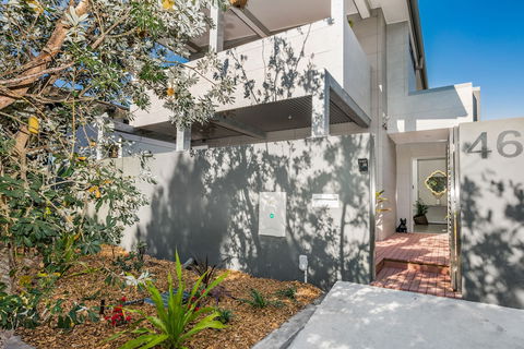 A PERFECT STAY - Catalina's - Grafton Accommodation 0