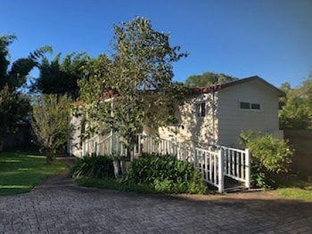 Little Gem - Grafton Accommodation 0