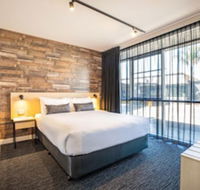 Nightcap at Westside Hotel - Grafton Accommodation